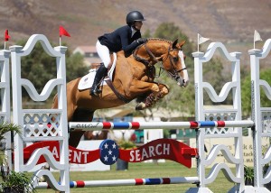 Peyton Warren and Casmir Z fly to the 2016 Platinum Performance/USEF Show Jumping Talent Search Finals - West Championship. 